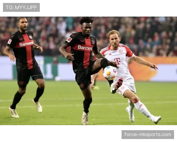 塔普索巴头球建功，助球队斩获关键胜利