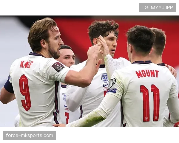 布莱克本凭借防守反击战术锁定胜局,状态回暖展现强劲竞争力 布莱克本凭借防守反击战术锁定胜局,状态回暖展现强劲竞争力