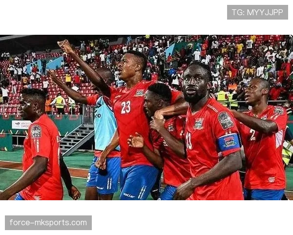 布莱克本进攻战术深度解析：优化打法提升联赛竞争力