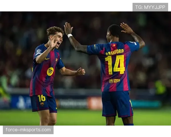 巴萨锋线火力全开，连胜势头强劲表现抢眼