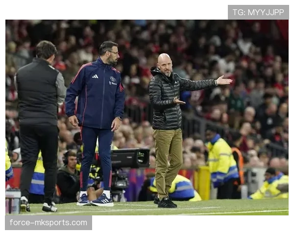 曼联危机暴露！滕哈赫战术僵化，豪门球队竟沦落到争四成奢望？